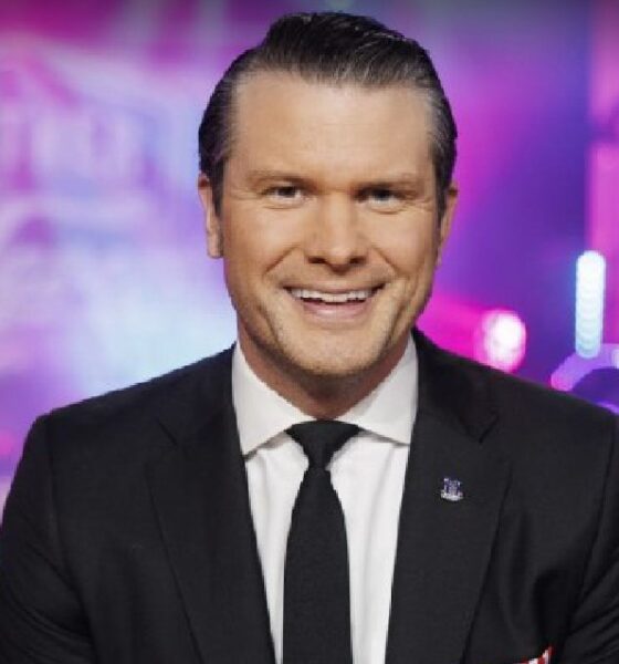 Trump nombra a Pete Hegseth, presentador de Fox News, como secretario de Defensa